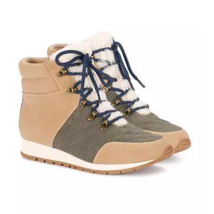 Wonderly Baluxy Booties